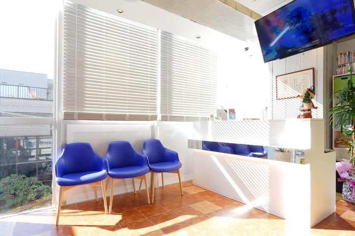 カリフォルニア矯正歯科三軒茶屋店